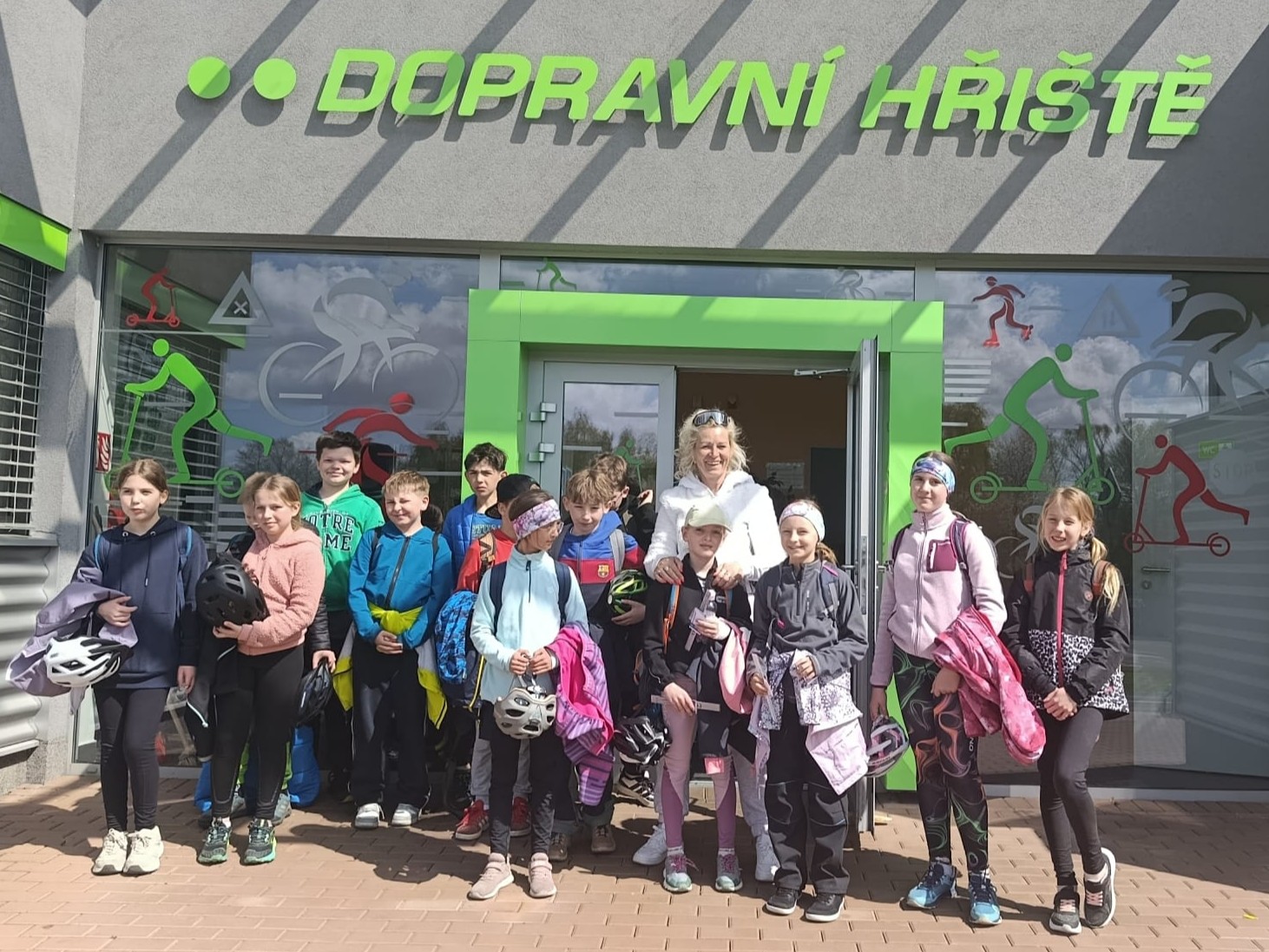 BEZPIECZNI NA ROWERZE 